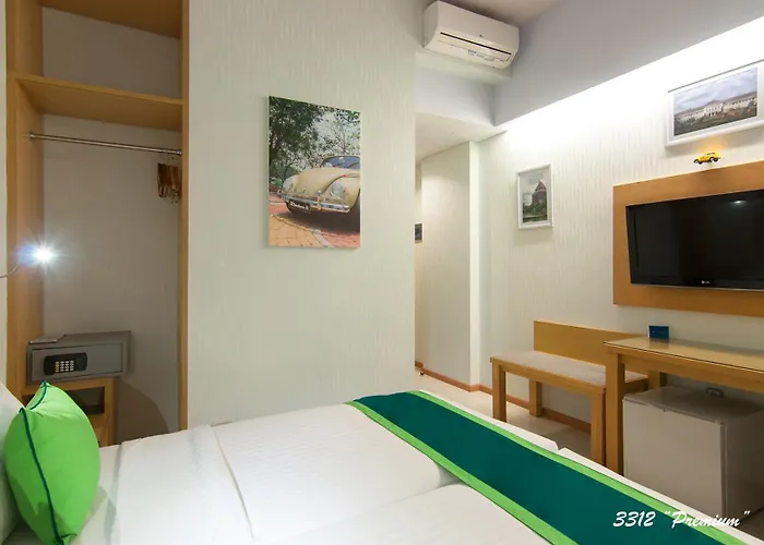 Rhadana Hotel