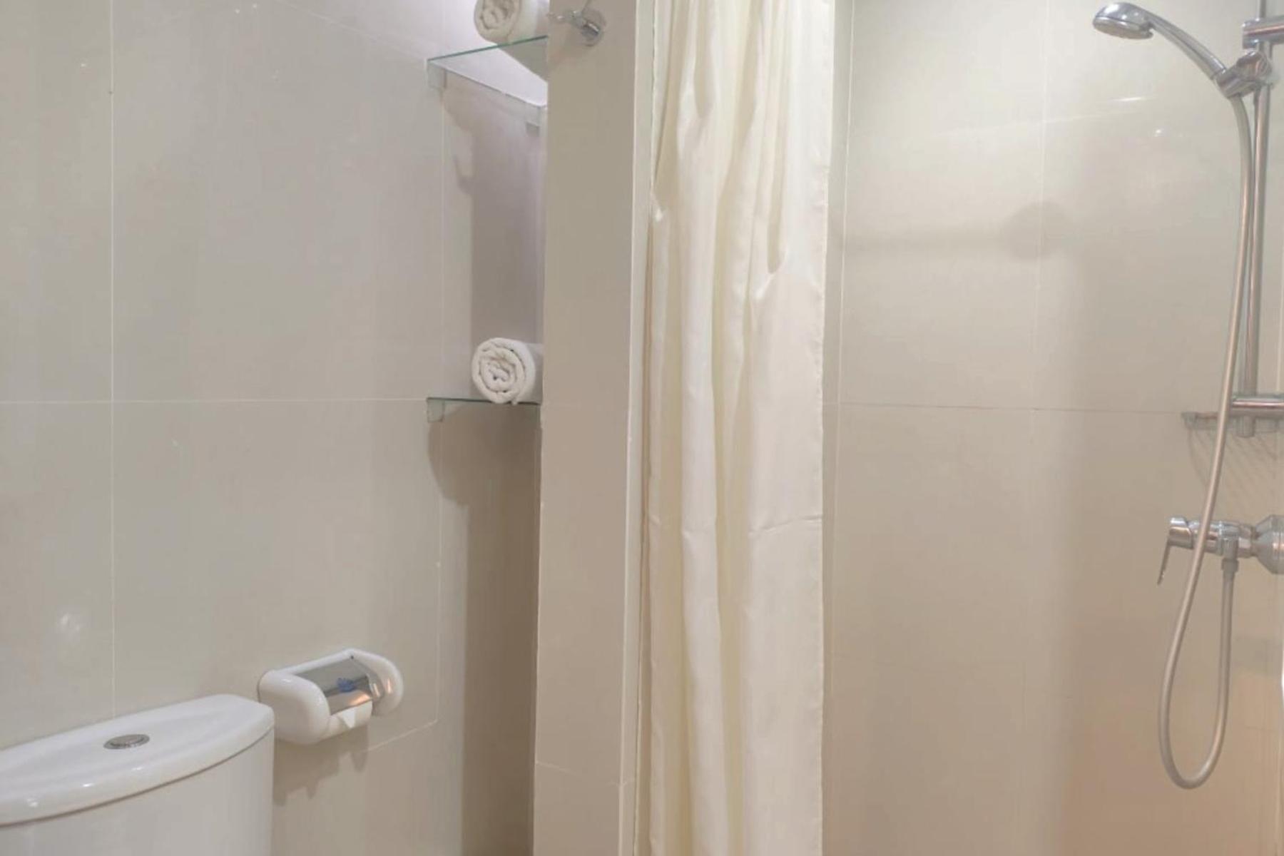 Rhadana Hotel